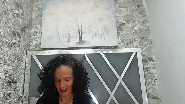 Snapshot of YanetRose chatting on November 4, 2025, 4:16 am YanetRose online show from November 4, 2025, 4:16 am