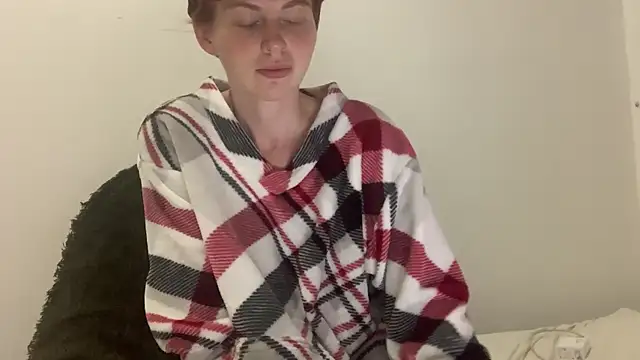 nyxofempusa online show from December 1, 2025, 10:32 pm