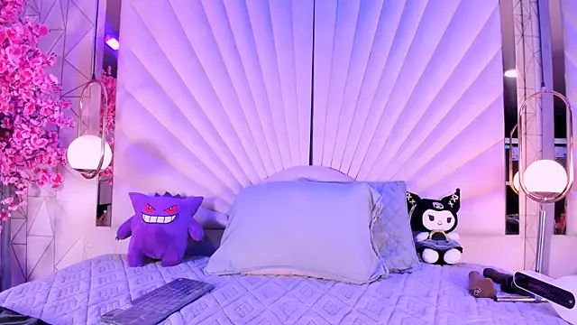 Snapshot of VesperVelvet chatting on May 17, 2026, 5:18 am VesperVelvet online show from May 17, 2026, 5:18 am