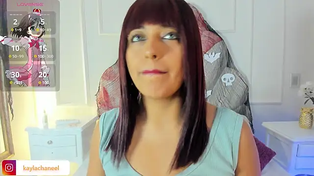 Snapshot of Kaylachannell chatting on October 25, 2025, 3:38 am Kaylachannell online show from October 25, 2025, 3:38 am