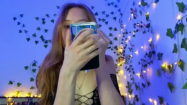 Candy Flosse online show from March 20, 2026, 4:24 am