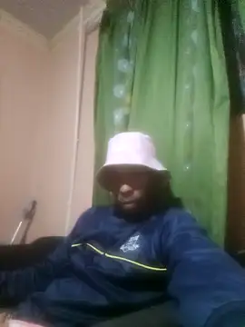 Snapshot of KingBonga chatting on September 14, 2025, 7:36 pm KingBonga online show from September 14, 2025, 7:36 pm