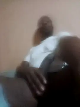 Snapshot of KingBonga chatting on September 19, 2025, 12:36 am KingBonga online show from September 19, 2025, 12:36 am