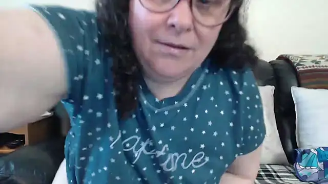 Snapshot of Juicy_Julie469 chatting on October 7, 2025, 9:16 pm Juicy Julie469 online show from October 7, 2025, 9:16 pm