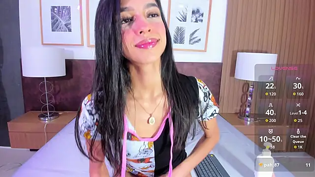 cutie katy  online show from November 22, 2025, 4:00 am