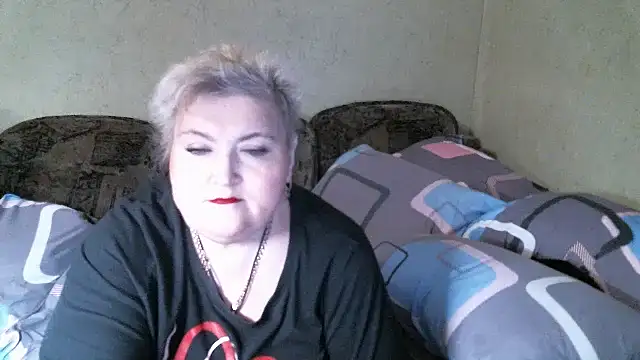 Snapshot of Lana555 chatting on May 15, 2026, 6:28 pm Lana555 online show from May 15, 2026, 6:28 pm