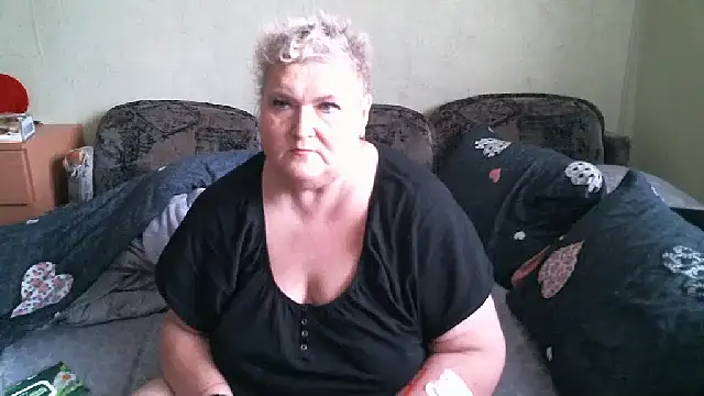 Snapshot of Lana555 chatting on March 28, 2026, 9:43 am Lana555 online show from March 28, 2026, 9:43 am