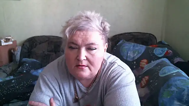 Snapshot of Lana555 chatting on April 20, 2026, 6:16 am Lana555 online show from April 20, 2026, 6:16 am