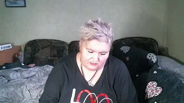 Snapshot of Lana555 chatting on April 2, 2026, 3:46 am Lana555 online show from April 2, 2026, 3:46 am