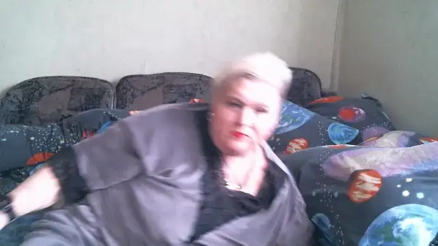 Snapshot of Lana555 chatting on April 28, 2026, 2:32 pm Lana555 online show from April 28, 2026, 2:32 pm