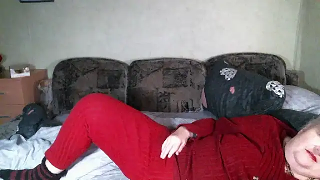 Snapshot of Lana555 chatting on April 4, 2026, 2:29 am Lana555 online show from April 4, 2026, 2:29 am