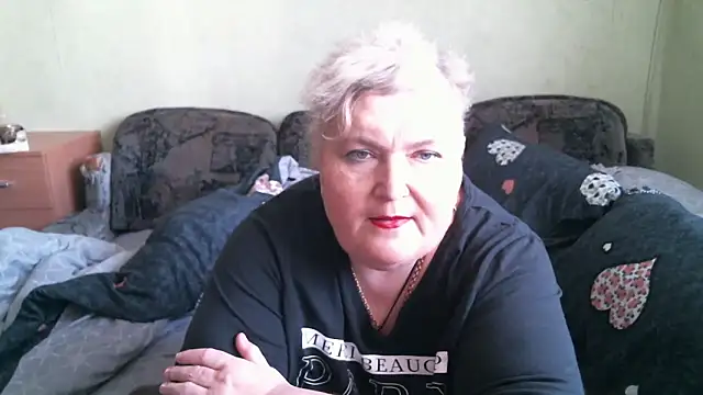 Snapshot of Lana555 chatting on April 5, 2026, 6:31 am Lana555 online show from April 5, 2026, 6:31 am