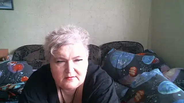 Snapshot of Lana555 chatting on April 21, 2026, 7:37 am Lana555 online show from April 21, 2026, 7:37 am