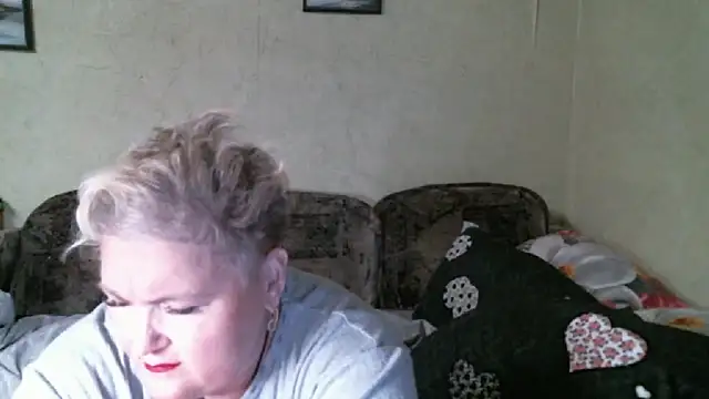 Lana555 online show from December 4, 2025, 8:41 pm