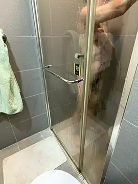 Snapshot of winds1069 chatting on March 22, 2026, 5:25 pm winds1069 online show from March 22, 2026, 5:25 pm