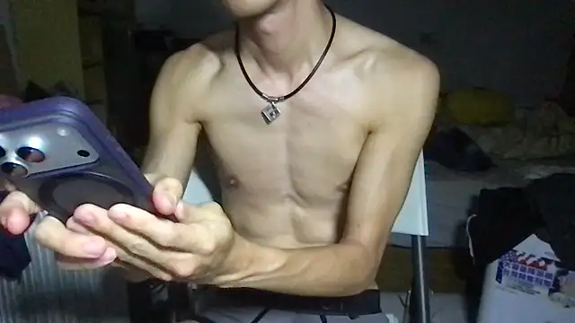 Snapshot of winds1069 chatting on September 20, 2025, 6:02 pm winds1069 online show from September 20, 2025, 6:02 pm