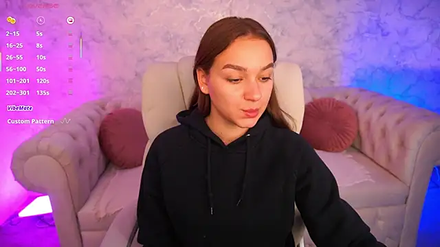 UrMuseOn online show from September 29, 2025, 6:20 am