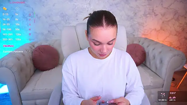 UrMuseOn online show from September 28, 2025, 6:20 am