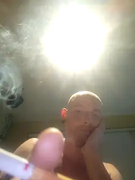 Snapshot of piercingpik chatting on May 24, 2026, 8:20 pm piercingpik online show from May 24, 2026, 8:20 pm