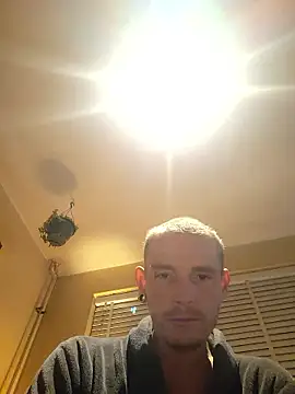 Snapshot of piercingpik chatting on January 11, 2026, 12:50 am piercingpik online show from January 11, 2026, 12:50 am