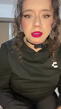 Lucy YupiSweet online show from January 14, 2026, 10:24 pm