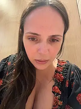 Lady LauraRose online show from February 25, 2026, 2:12 am