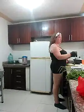 Snapshot of Miss-tetas chatting on December 20, 2025, 9:06 pm Miss-tetas online show from December 20, 2025, 9:06 pm