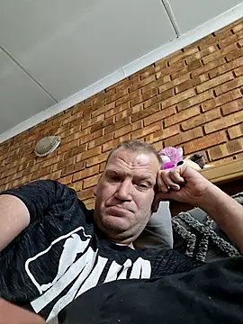 Snapshot of wallacelegend chatting on September 25, 2025, 5:35 am wallacelegend online show from September 25, 2025, 5:35 am