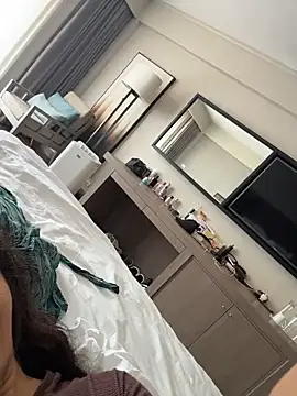 Ofcourseoneday online show from April 19, 2026, 7:09 am