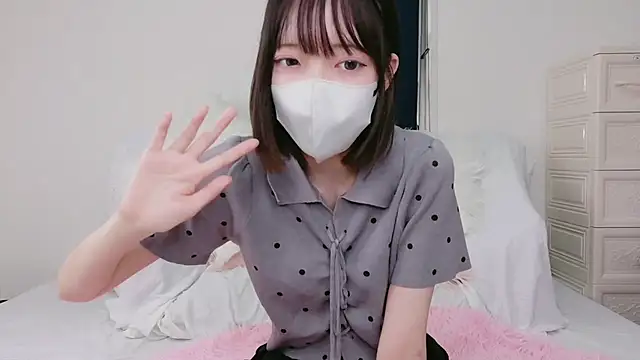 Azusa 128 online show from October 2, 2025, 7:56 am