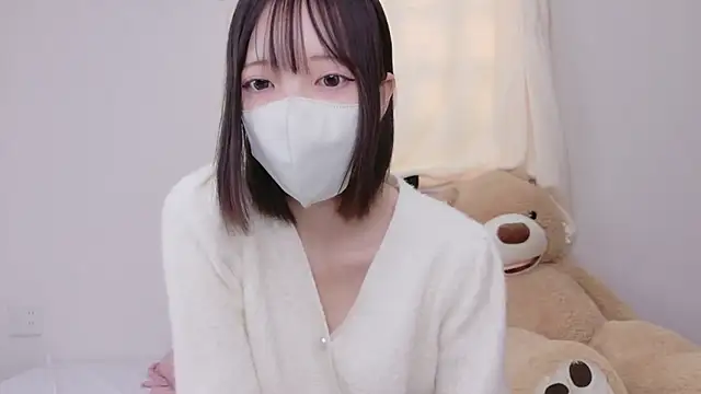 Azusa 128 online show from November 7, 2025, 7:24 am