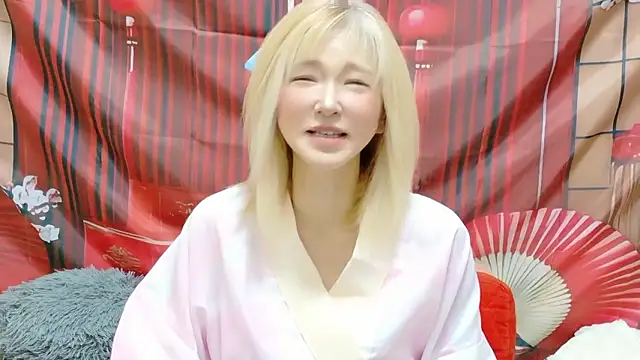 Snapshot of kimagure-fu- chatting on July 19, 2026, 8:05 pm kimagure-fu- online show from July 19, 2026, 8:05 pm