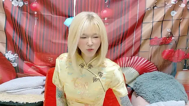 Snapshot of kimagure-fu- chatting on July 16, 2026, 8:06 pm kimagure-fu- online show from July 16, 2026, 8:06 pm