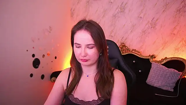 SofieBloom online show from March 24, 2026, 2:50 pm