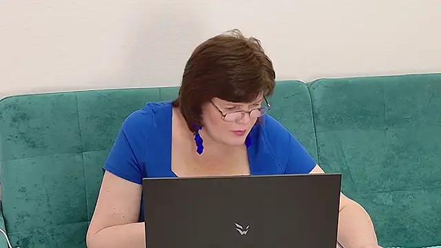 Snapshot of Sandra_Sunrise chatting on December 2, 2025, 9:44 am Sandra Sunrise online show from December 2, 2025, 9:44 am