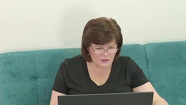 Snapshot of Sandra_Sunrise chatting on November 14, 2025, 9:35 am Sandra Sunrise online show from November 14, 2025, 9:35 am