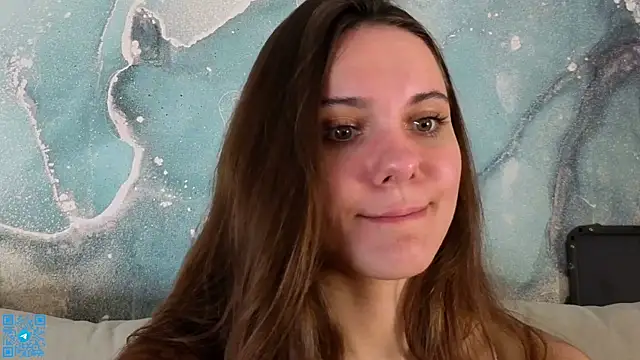 chloemilka online show from June 8, 2026, 7:14 pm