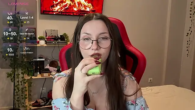 wwow meow online show from February 10, 2026, 5:06 am