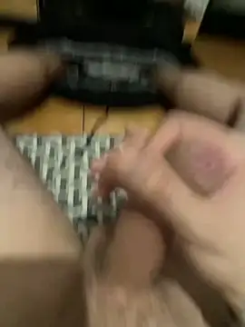 Snapshot of Marcotesudex chatting on December 17, 2025, 10:04 pm Marcotesudex online show from December 17, 2025, 10:04 pm