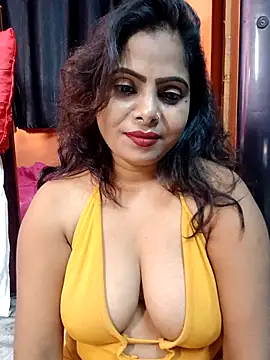 Snapshot of horny_ria123 chatting on October 18, 2025, 6:32 pm horny ria123 online show from October 18, 2025, 6:32 pm