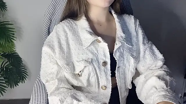 Snapshot of LiLi_Sweetie chatting on November 3, 2025, 2:39 am LiLi Sweetie online show from November 3, 2025, 2:39 am