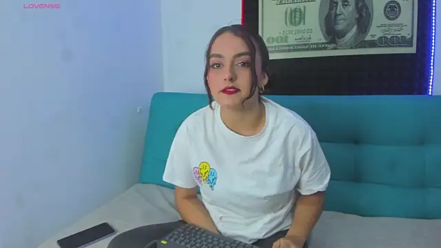 elizabeth lamer online show from November 29, 2025, 6:46 am