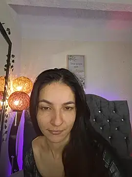 karol rose online show from November 27, 2025, 10:32 pm