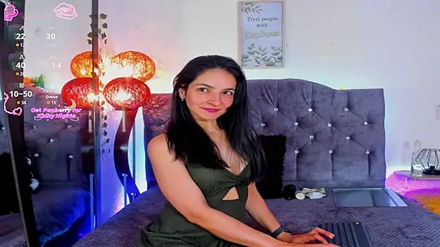 karol rose online show from December 1, 2025, 2:07 pm