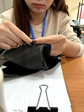 Snapshot of PhuongNhi21 chatting on December 5, 2025, 1:49 am PhuongNhi21 online show from December 5, 2025, 1:49 am