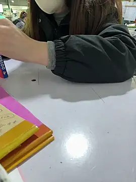 Snapshot of PhuongNhi21 chatting on December 15, 2025, 2:06 am PhuongNhi21 online show from December 15, 2025, 2:06 am