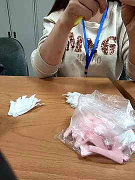 Snapshot of PhuongNhi21 chatting on October 24, 2025, 1:48 am PhuongNhi21 online show from October 24, 2025, 1:48 am