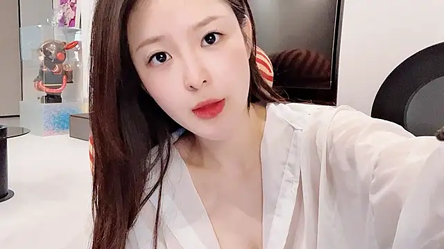 caomei2580 online show from October 27, 2025, 7:20 am