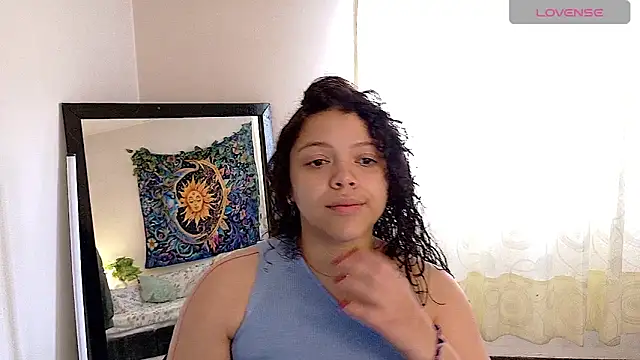 Snapshot of Amanda_sweet chatting on May 2, 2026, 1:27 pm Amanda sweet online show from May 2, 2026, 1:27 pm