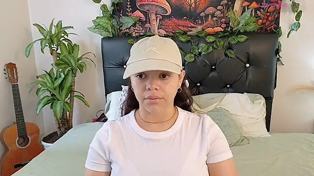 Snapshot of Amanda_sweet chatting on March 2, 2026, 11:39 am Amanda sweet online show from March 2, 2026, 11:39 am